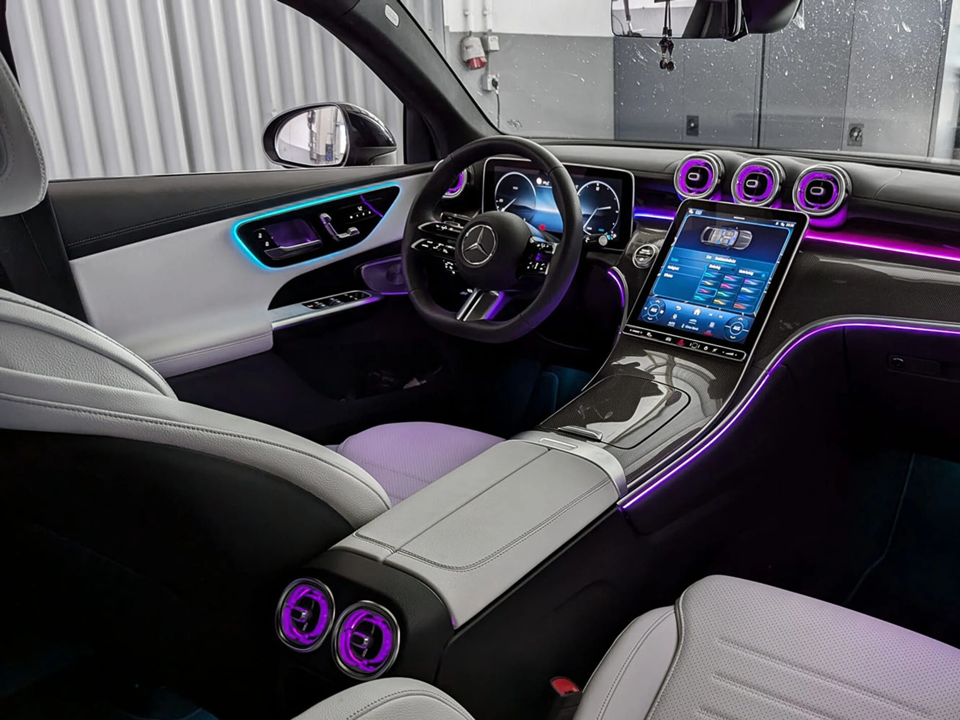 Iluminación Ambiental Mercedes Clase C (W206)