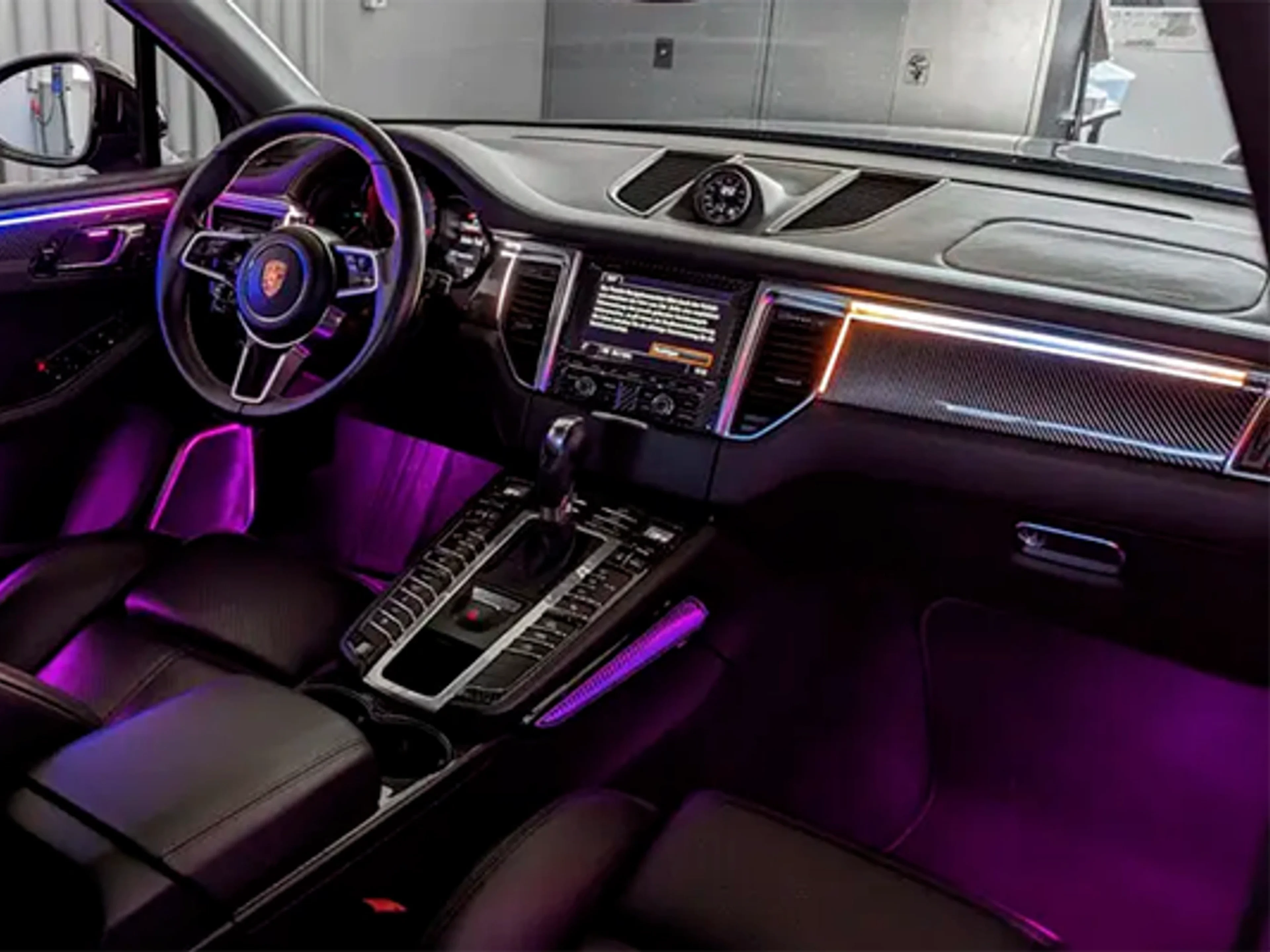 Iluminación Ambiental Porsche Macan
