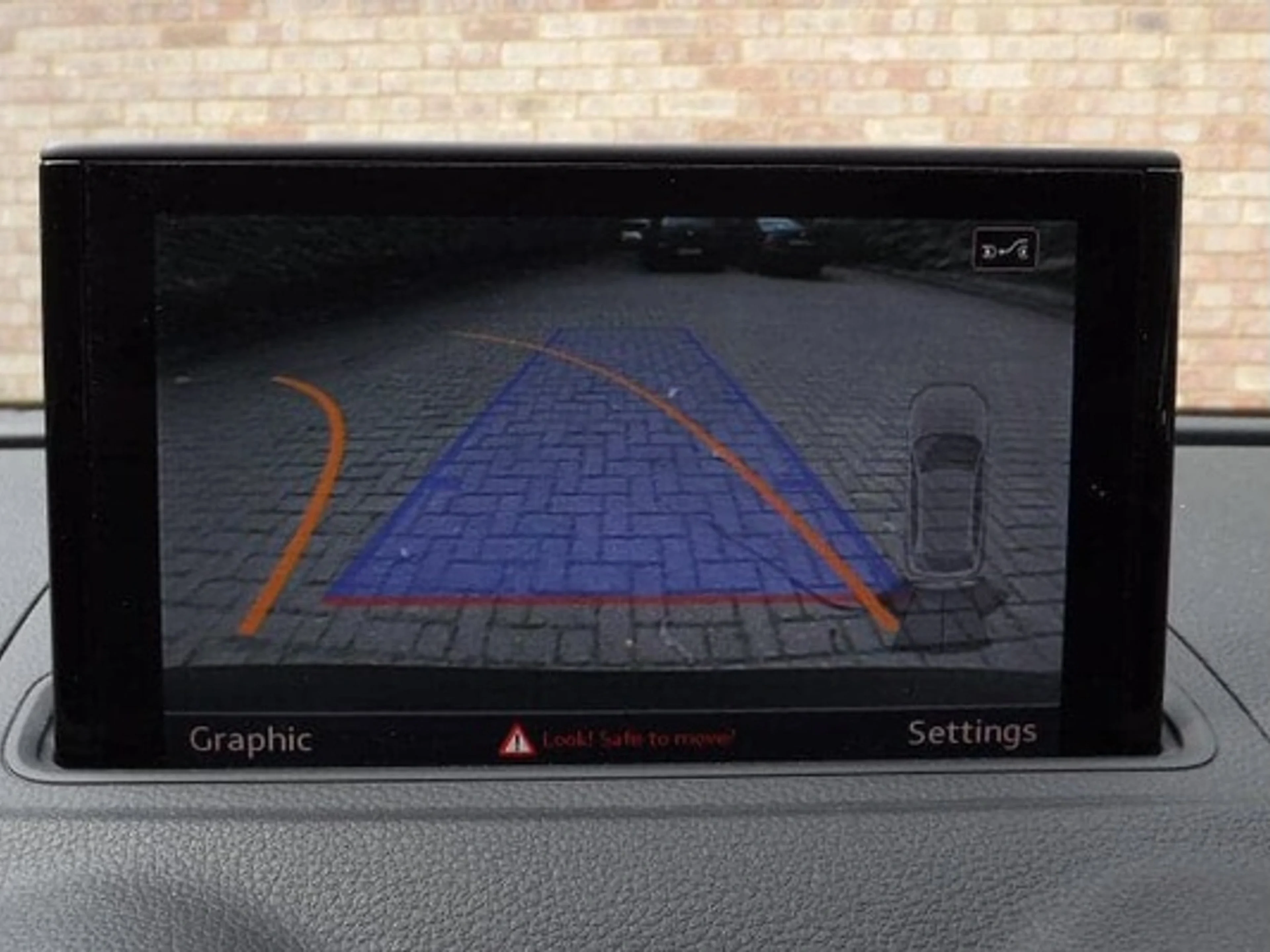 Cámara Trasera Específica para Audi A3 (8V)