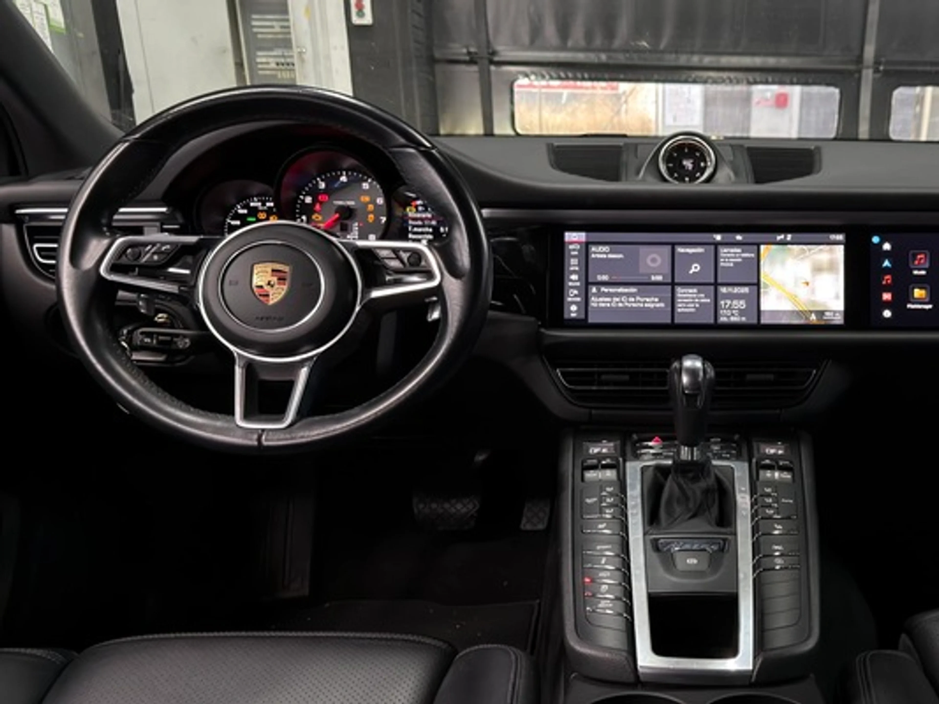 Pantalla Infinita Refresh Porsche Macan