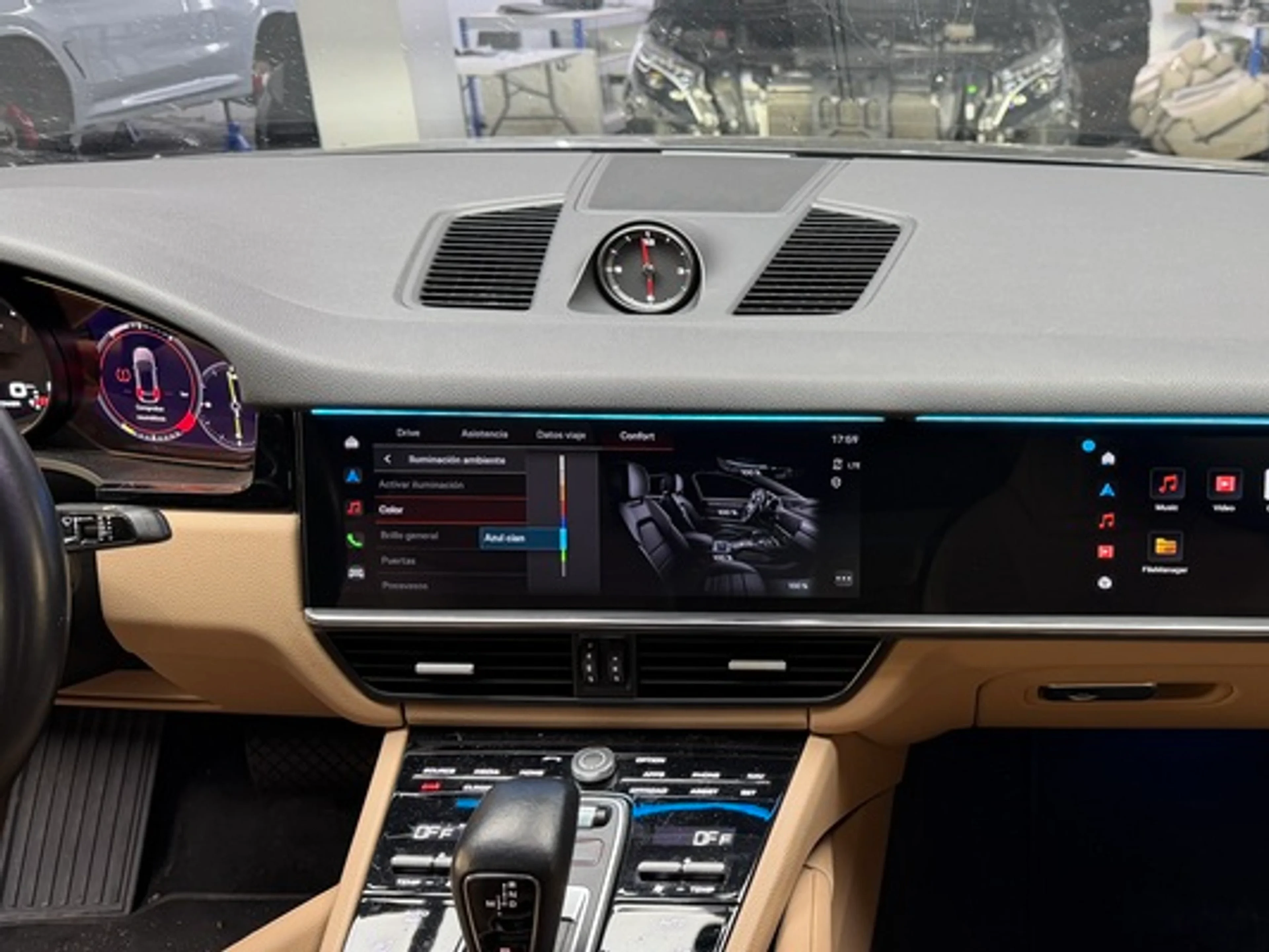 Pantalla Dual Integrada Porsche Cayenne