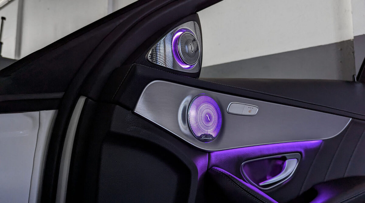 Iluminación Ambiental Mercedes-Benz Clase C (W205) - Imagen 9