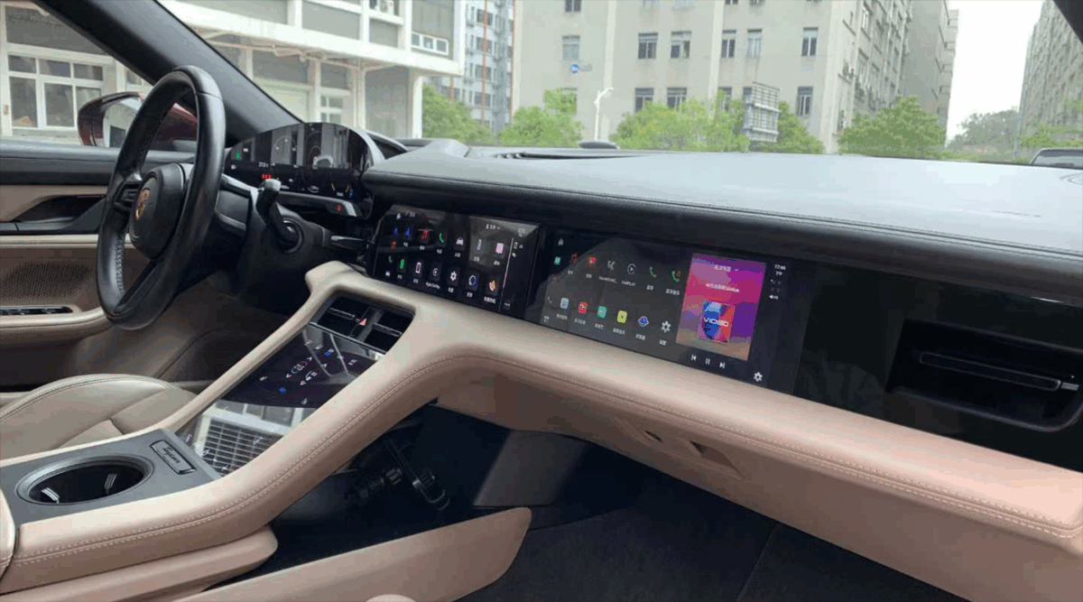Pantalla Copiloto Porsche Taycan - Imagen 3