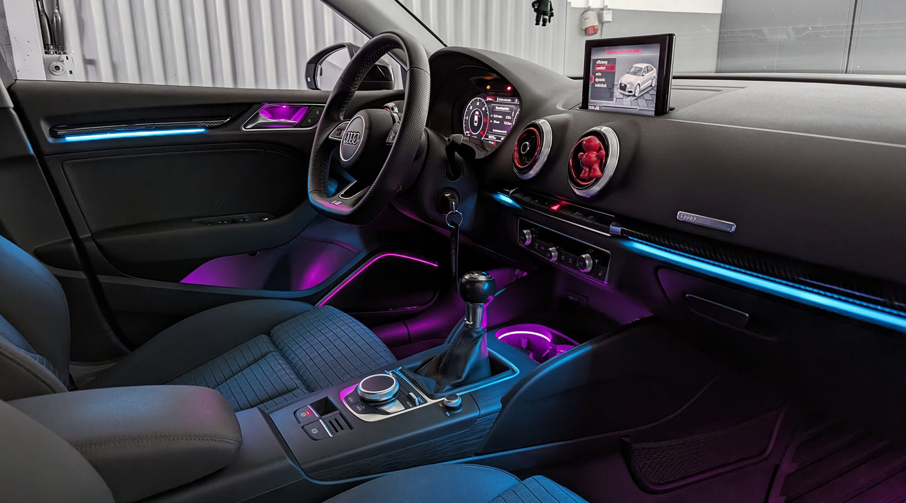 Iluminación Ambiental Audi A3 (8V) - Imagen 5