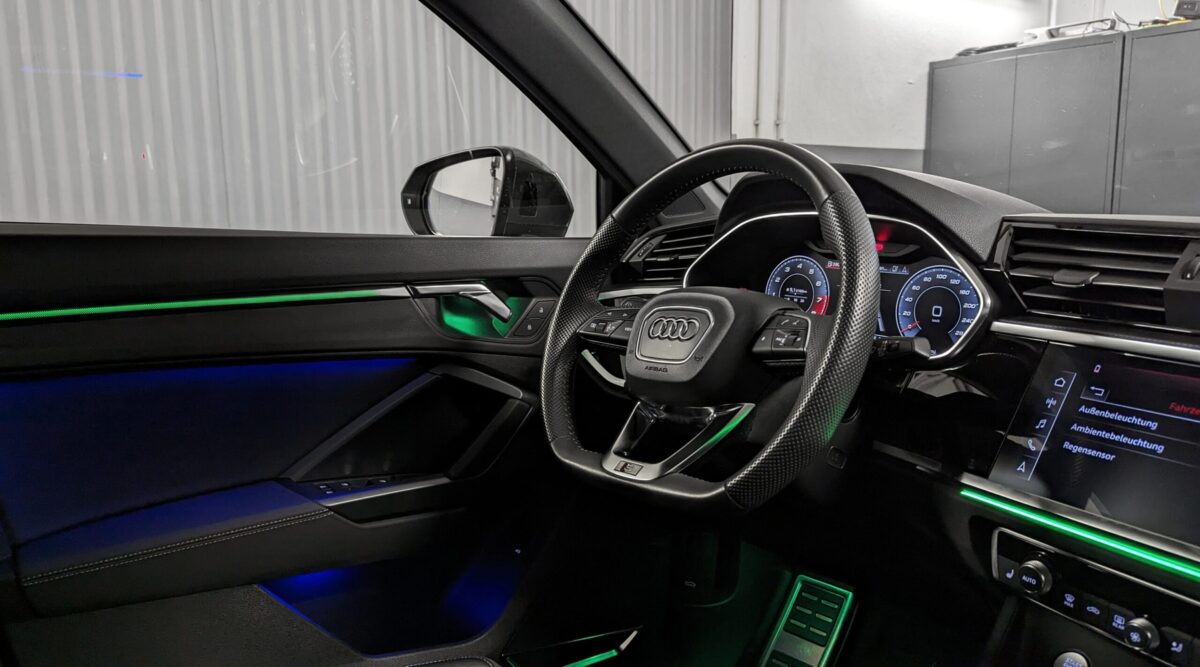 Iluminación Ambiental Audi Q3 (2018→) - Imagen 13