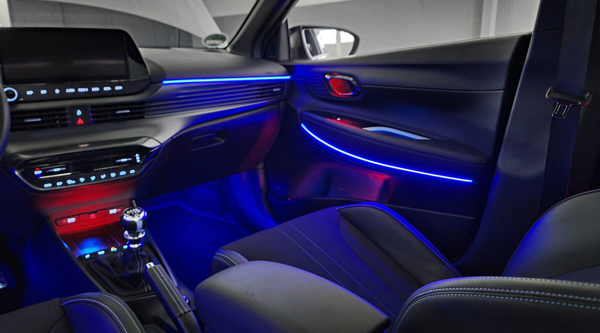 Iluminación Ambiental Hyundai i20 - Imagen 9