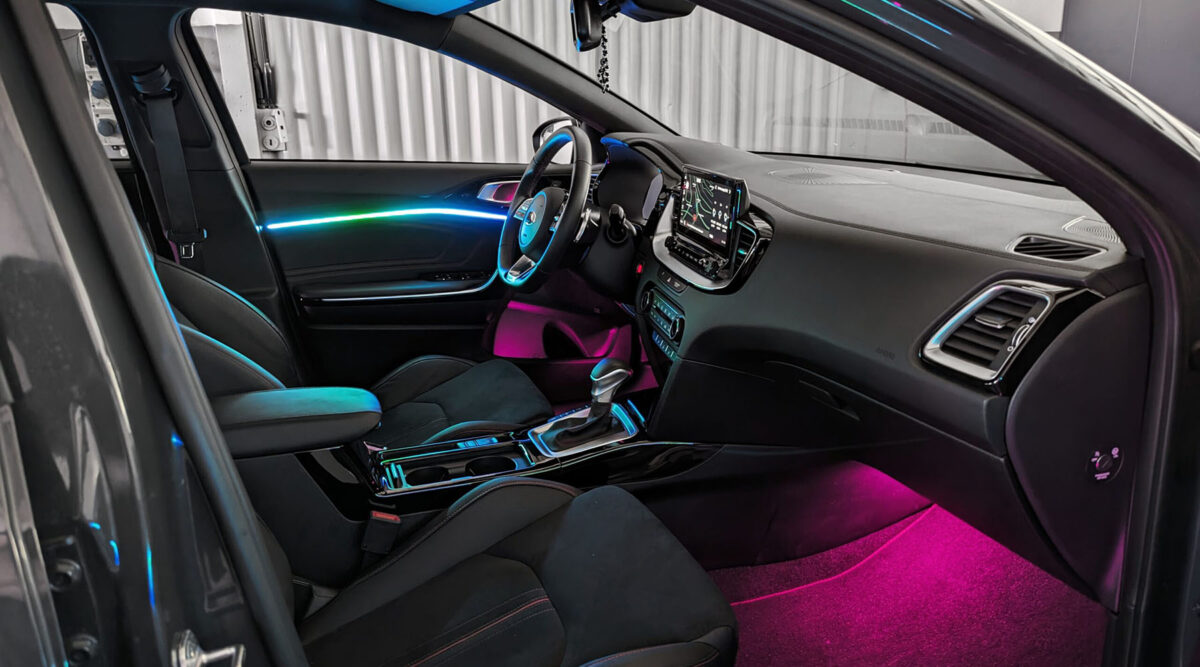 Iluminación Ambiental Kia Ceed​ - Imagen 4