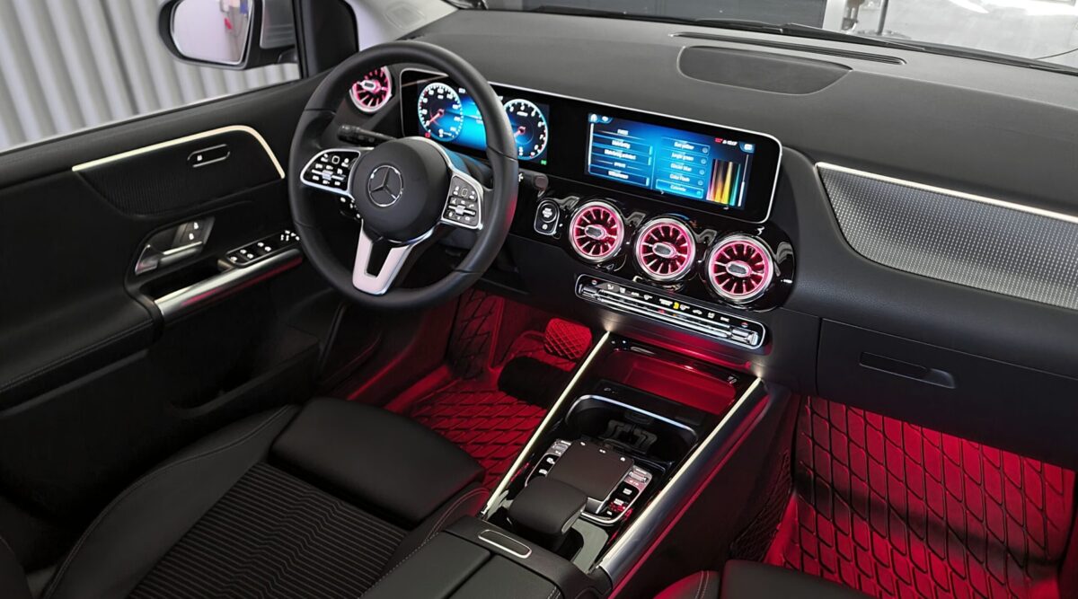 Iluminación Ambiental Mercedes-Benz GLA (2013-2020) - Imagen 4