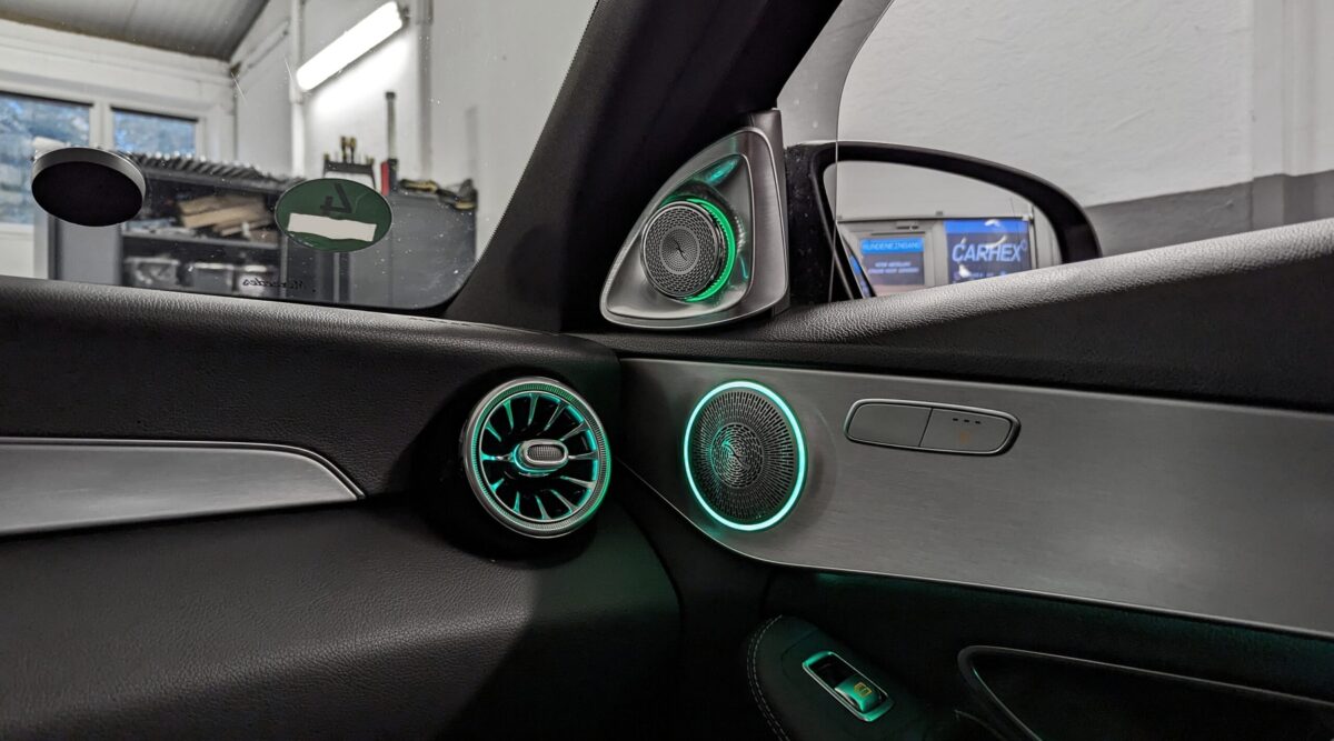 Iluminación Ambiental Mercedes-Benz GLC (2015-2022) - Imagen 4