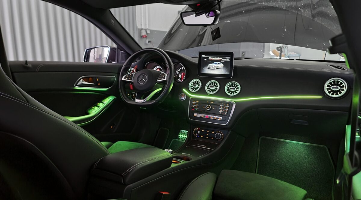 Iluminación Ambiental Mercedes-Benz CLA - Imagen 4