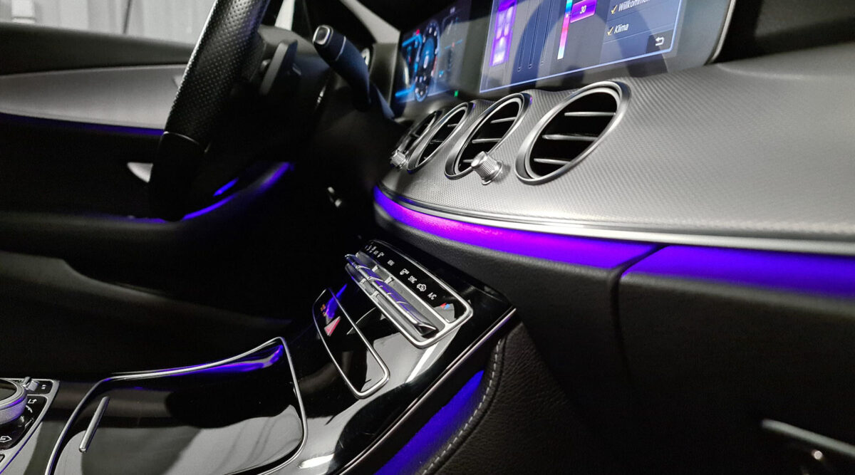 Iluminación Ambiental Mercedes-Benz Clase E (W213) - Imagen 3