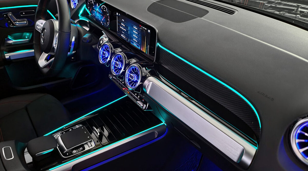 Iluminación Ambiental Mercedes-Benz GLB - Imagen 8