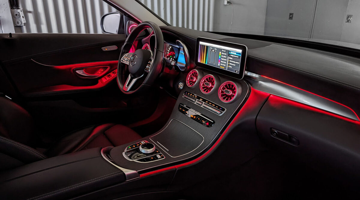 Iluminación Ambiental Mercedes-Benz Clase C (W205) - Imagen 18