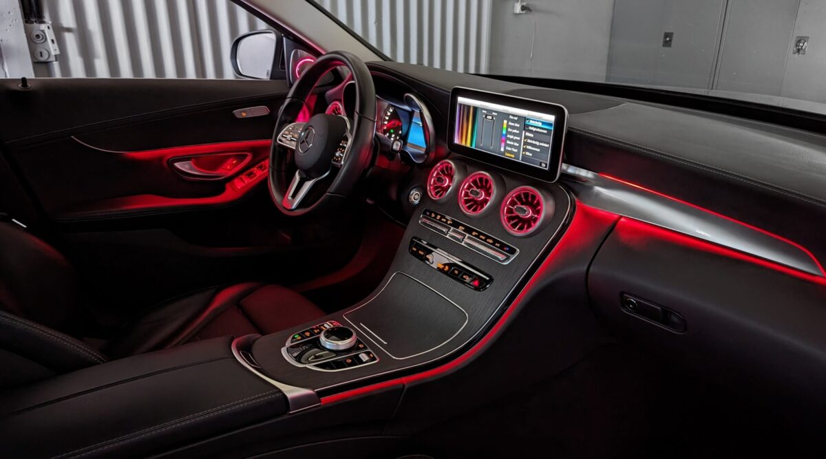 Iluminación Ambiental Mercedes-Benz GLC (2015-2022) - Imagen 12