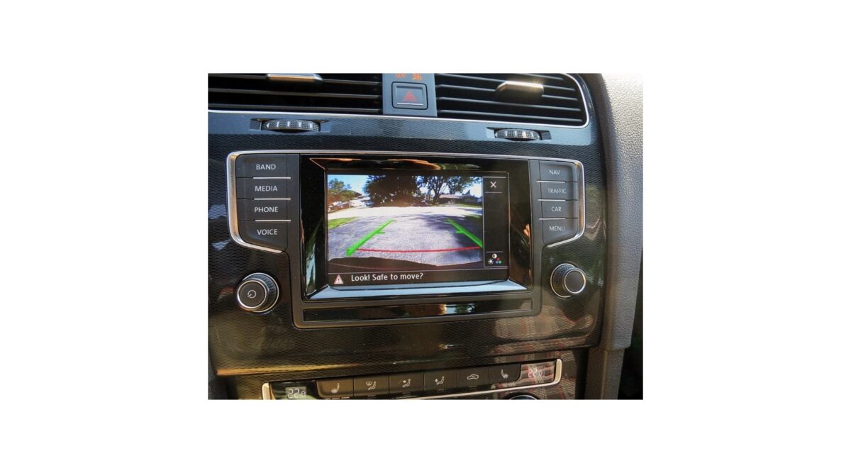Cámara Trasera Específica para Volkswagen Golf (MK7) - Imagen 2