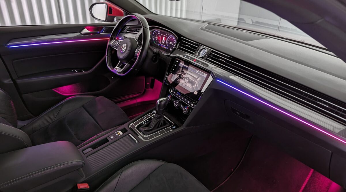 Iluminación Ambiental Volkswagen Tiguan (2015→) - Imagen 2