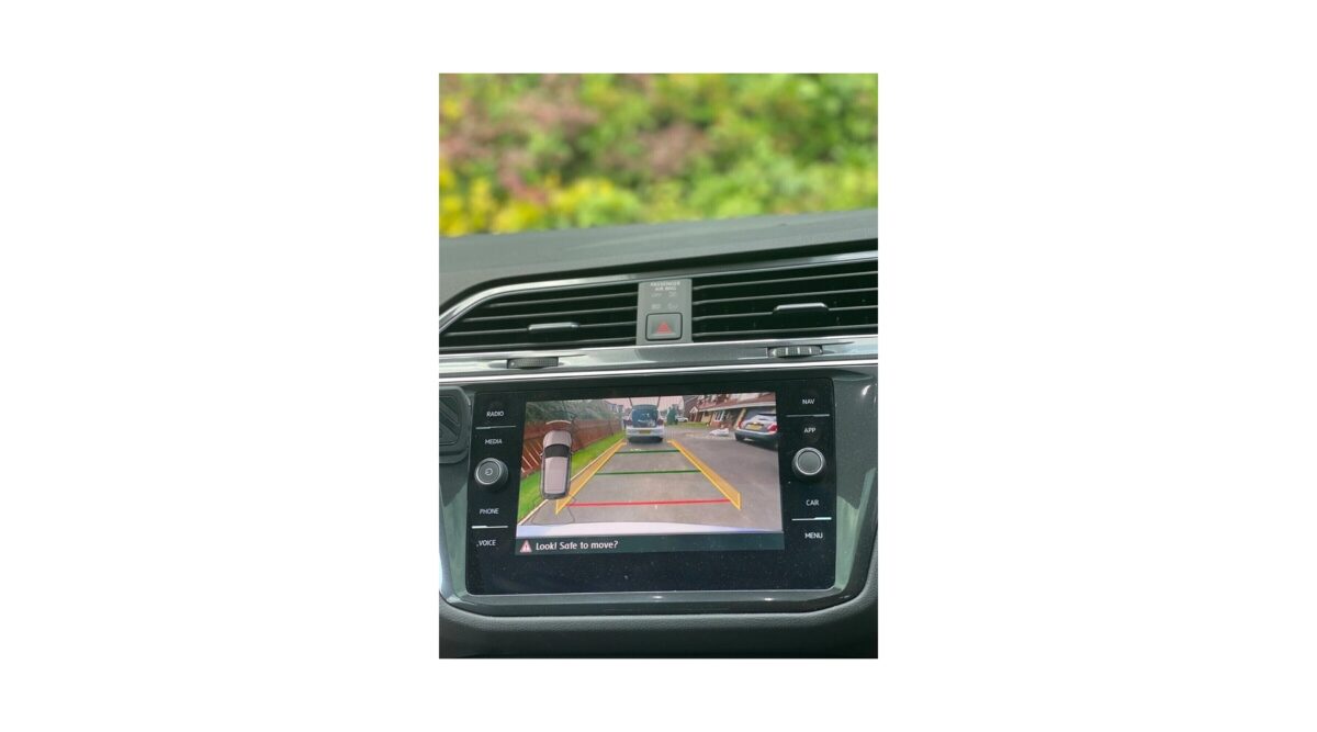 Cámara Trasera Específica para Volkswagen Tiguan (BW2) - Imagen 2